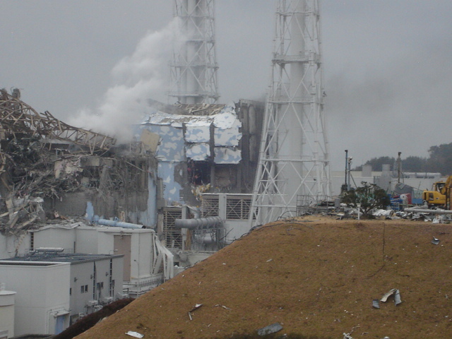 Damaged Fukushima unit 4